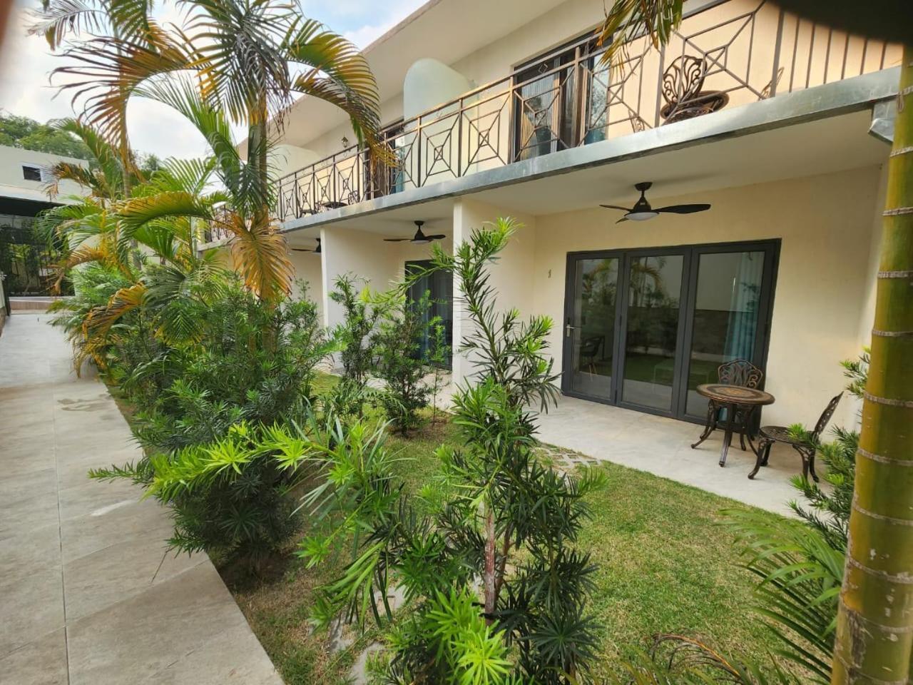 Hotel Oasis-Dream Holidays - La Petite France San Bernardino Exterior photo
