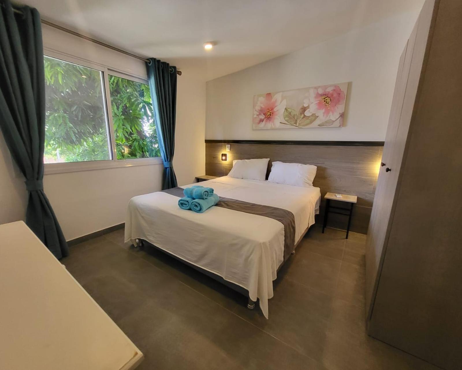 Hotel Oasis-Dream Holidays - La Petite France San Bernardino Exterior photo